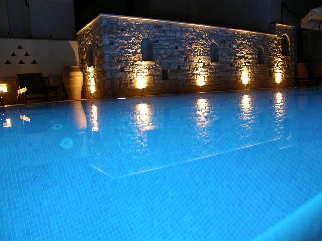 Anna Platanou Hotel Парос Екстериор снимка
