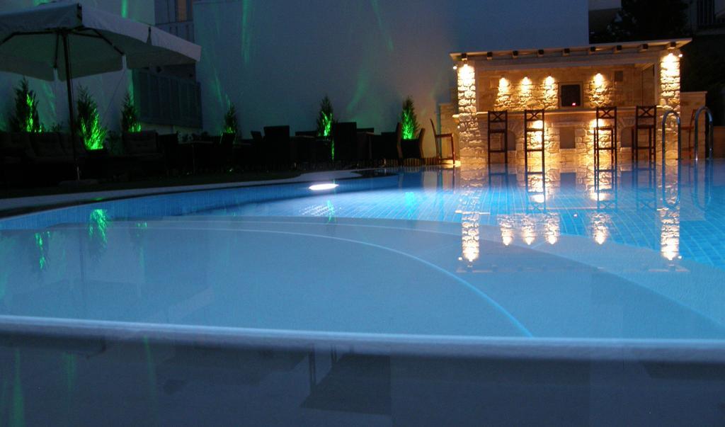 Anna Platanou Hotel Парос Екстериор снимка